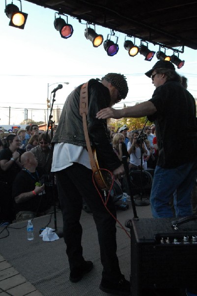 Billy Gibbons walkon during Roky Erickson Set