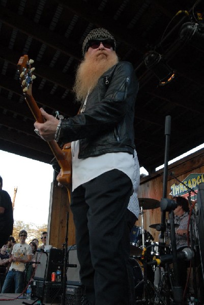 Billy Gibbons walkon during Roky Erickson Set