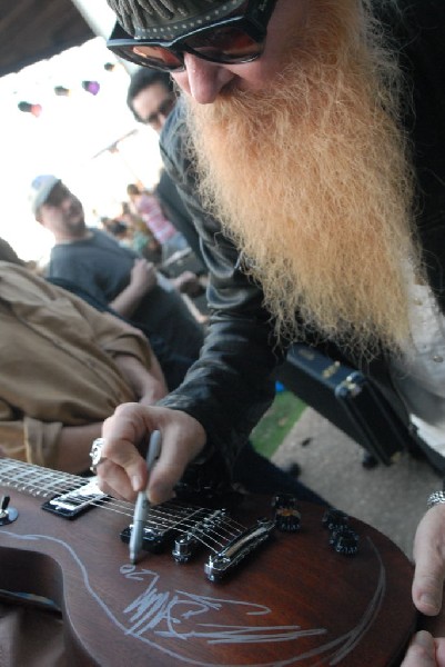 Billy Gibbons walkon during Roky Erickson Set