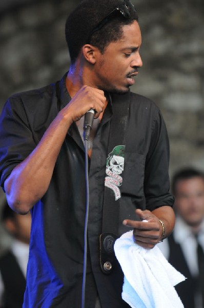 Black Joe Lewis and the Honeybears at Stubb's BarBQ