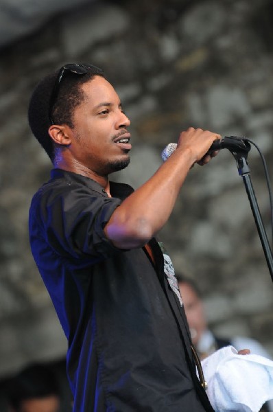 Black Joe Lewis and the Honeybears at Stubb's BarBQ