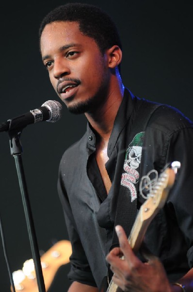 Black Joe Lewis and the Honeybears at Stubb's BarBQ