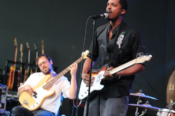 Black Joe Lewis and the Honeybears at Stubb's BarBQ
