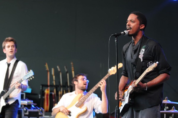 Black Joe Lewis and the Honeybears at Stubb's BarBQ
