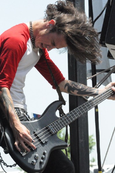 Black Tide at the Mayhem Festival Verizon Wireless Amphitheater