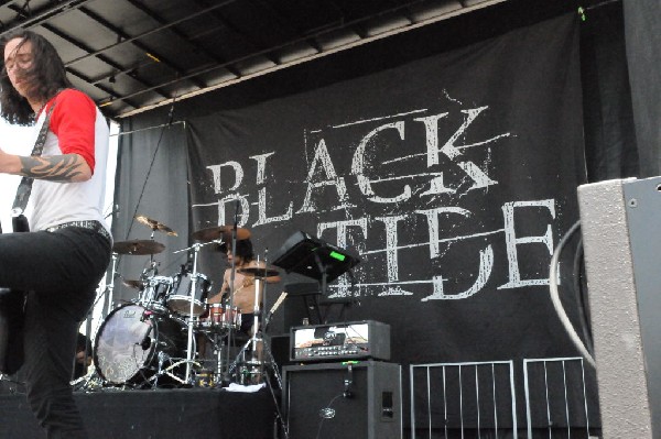 Black Tide at the Mayhem Festival Verizon Wireless Amphitheater