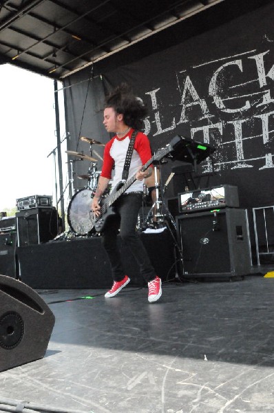 Black Tide at the Mayhem Festival Verizon Wireless Amphitheater