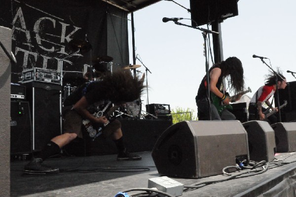 Black Tide at the Mayhem Festival Verizon Wireless Amphitheater