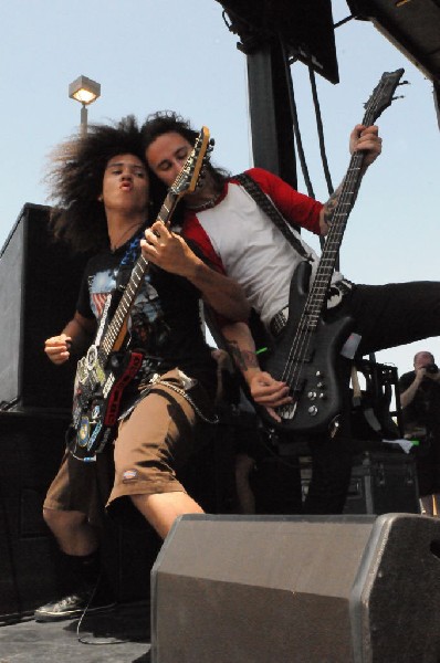Black Tide at the Mayhem Festival Verizon Wireless Amphitheater