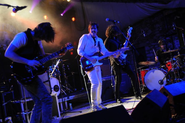 Black and White Years at Stubb's BarBQ