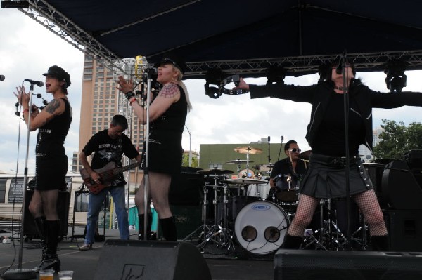 The Blue Flames at the Freak Show Festival, Austin, Texas 10/23/10 - photo