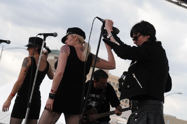The Blue Flames at the Freak Show Festival, Austin, Texas 10/23/10 - photo