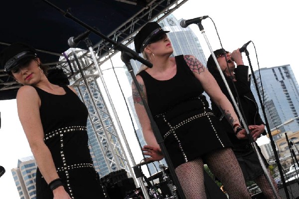 The Blue Flames at the Freak Show Festival, Austin, Texas 10/23/10 - photo