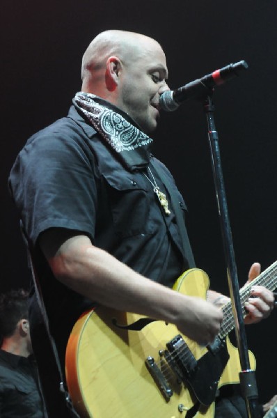 Blue October at ACL Live at the Moody Theater in Austin, Texas 04/29/11 - p