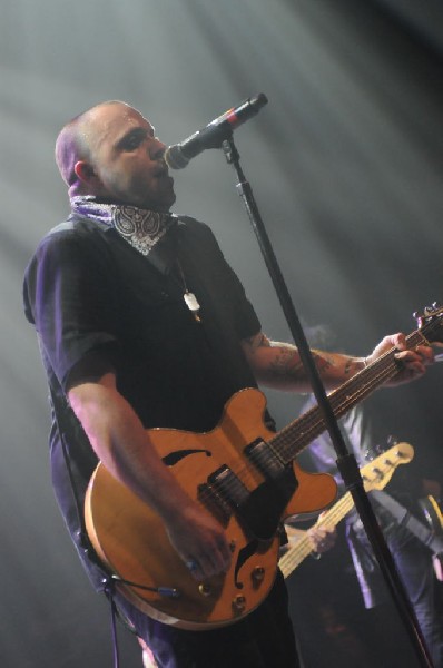 Blue October at ACL Live at the Moody Theater in Austin, Texas 04/29/11 - p