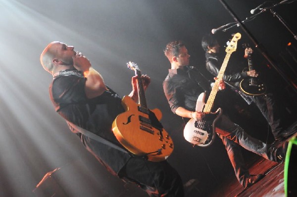 Blue October at ACL Live at the Moody Theater in Austin, Texas 04/29/11 - p