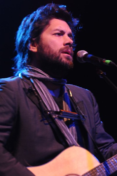 Bob Schneider at the Help Austin Help Haiti Benefit, Austin Music Hall, Aus