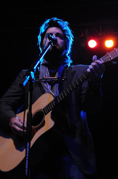 Bob Schneider at the Help Austin Help Haiti Benefit, Austin Music Hall, Aus