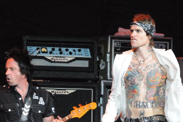 Buck Cherry at the Verizon Wireless Amphitheater, Selma, Texas