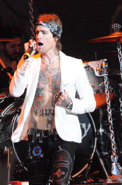 Buck Cherry at the Verizon Wireless Amphitheater, Selma, Texas