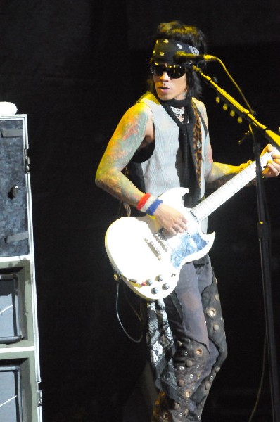 Buck Cherry at the Verizon Wireless Amphitheater, Selma, Texas