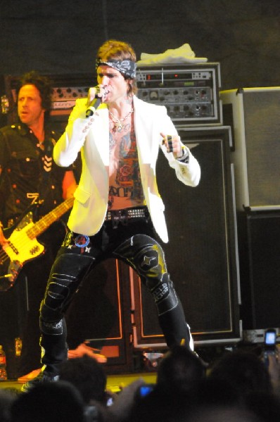 Buck Cherry at the Verizon Wireless Amphitheater, Selma, Texas