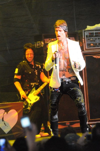 Buck Cherry at the Verizon Wireless Amphitheater, Selma, Texas