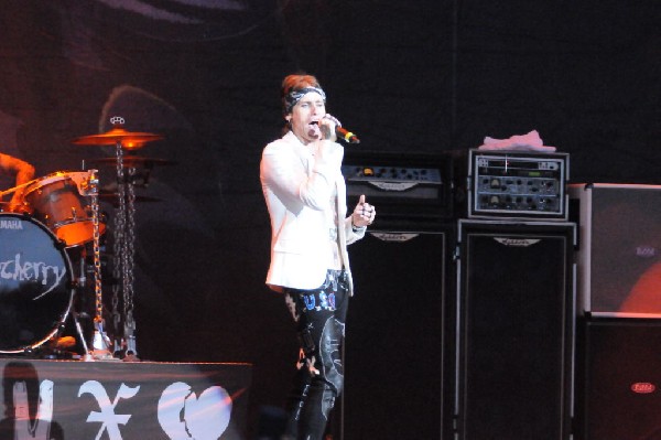 Buck Cherry at the Verizon Wireless Amphitheater, Selma, Texas