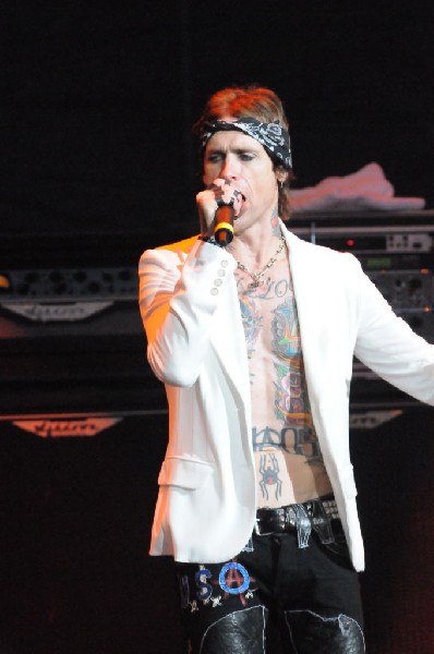 Buck Cherry at the Verizon Wireless Amphitheater, Selma, Texas