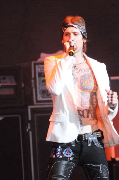 Buck Cherry at the Verizon Wireless Amphitheater, Selma, Texas