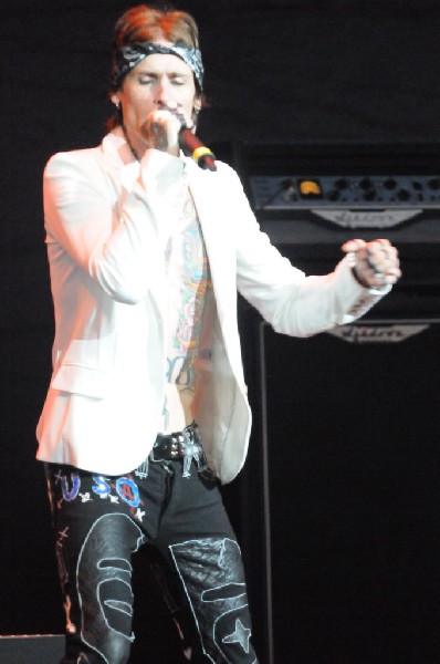 Buck Cherry at the Verizon Wireless Amphitheater, Selma, Texas