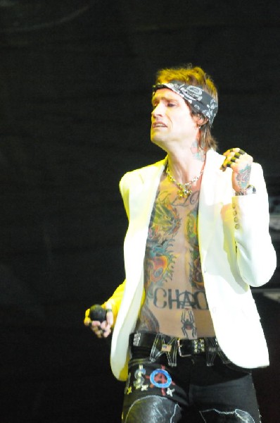 Buck Cherry at the Verizon Wireless Amphitheater, Selma, Texas