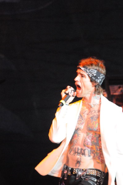 Buck Cherry at the Verizon Wireless Amphitheater, Selma, Texas