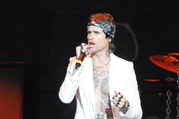 Buck Cherry at the Verizon Wireless Amphitheater, Selma, Texas