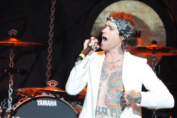 Buck Cherry at the Verizon Wireless Amphitheater, Selma, Texas