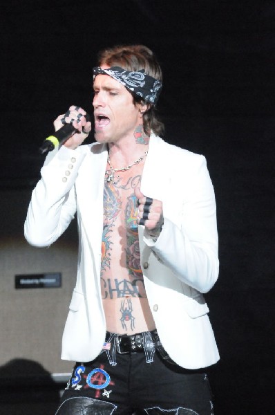 Buck Cherry at the Verizon Wireless Amphitheater, Selma, Texas