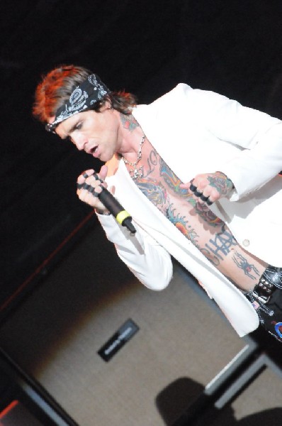 Buck Cherry at the Verizon Wireless Amphitheater, Selma, Texas