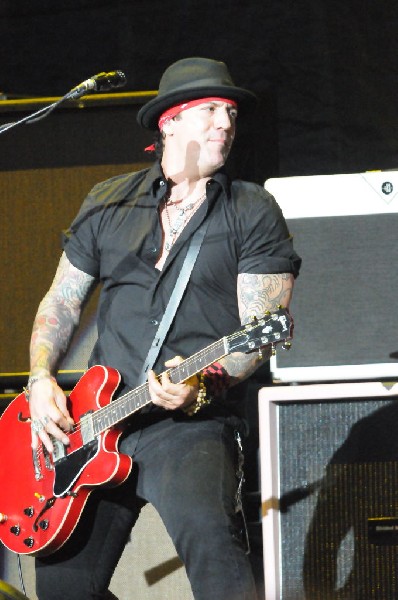 Buck Cherry at the Verizon Wireless Amphitheater, Selma, Texas