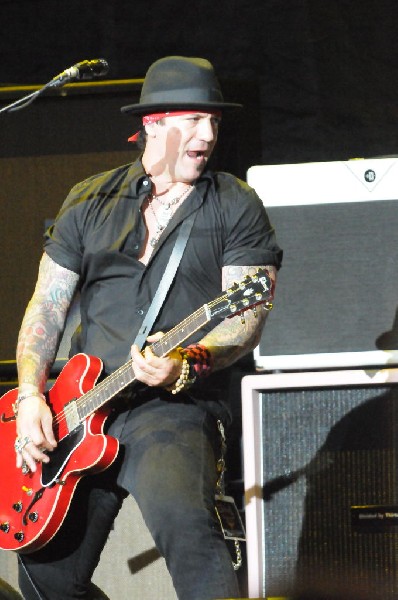 Buck Cherry at the Verizon Wireless Amphitheater, Selma, Texas