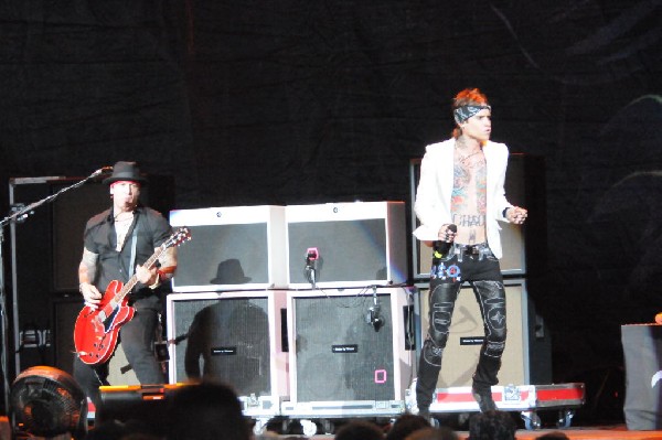 Buck Cherry at the Verizon Wireless Amphitheater, Selma, Texas