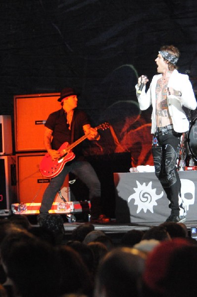 Buck Cherry at the Verizon Wireless Amphitheater, Selma, Texas