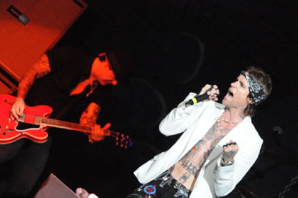 Buck Cherry at the Verizon Wireless Amphitheater, Selma, Texas