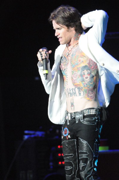 Buck Cherry at the Verizon Wireless Amphitheater, Selma, Texas