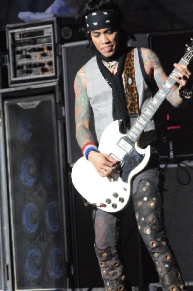 Buck Cherry at the Verizon Wireless Amphitheater, Selma, Texas