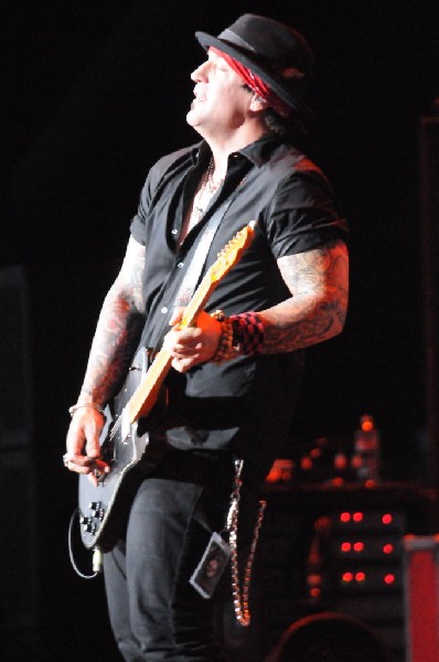 Buck Cherry at the Verizon Wireless Amphitheater, Selma, Texas