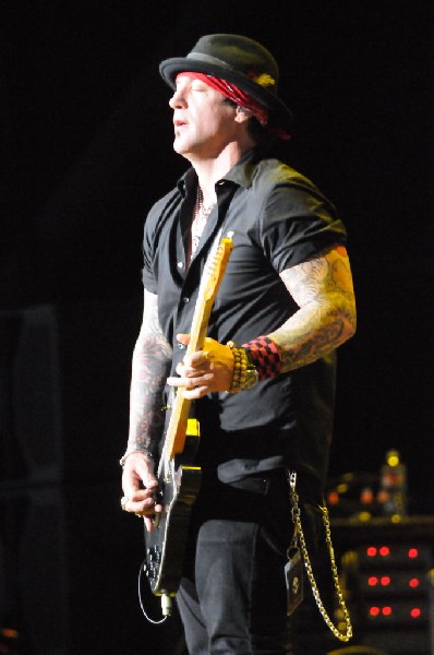 Buck Cherry at the Verizon Wireless Amphitheater, Selma, Texas