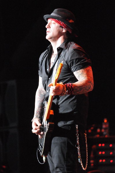 Buck Cherry at the Verizon Wireless Amphitheater, Selma, Texas