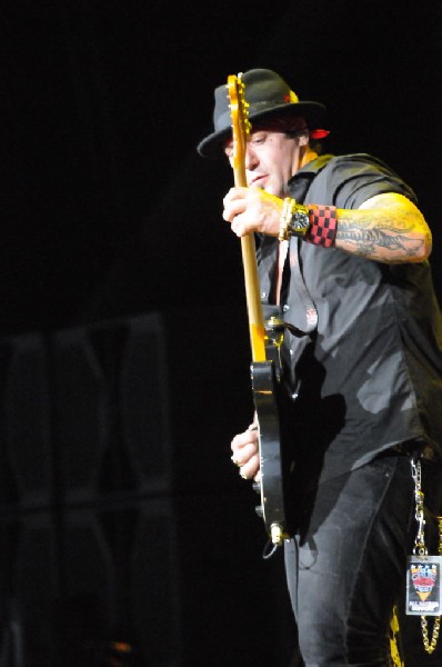 Buck Cherry at the Verizon Wireless Amphitheater, Selma, Texas