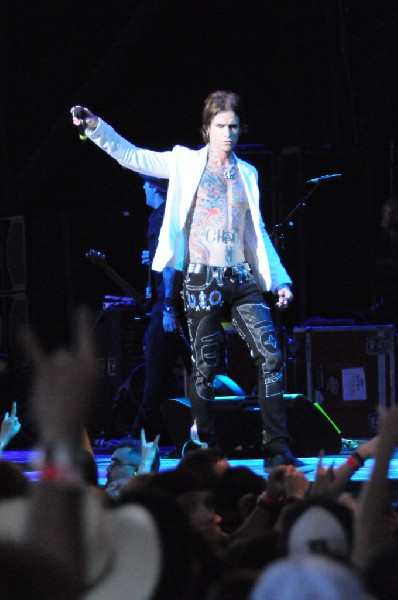 Buck Cherry at the Verizon Wireless Amphitheater, Selma, Texas