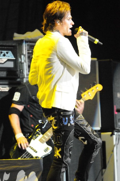 Buck Cherry at the Verizon Wireless Amphitheater, Selma, Texas